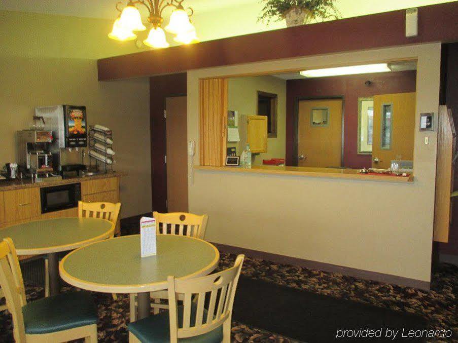 Red Carpet Inn - Windom Esterno foto