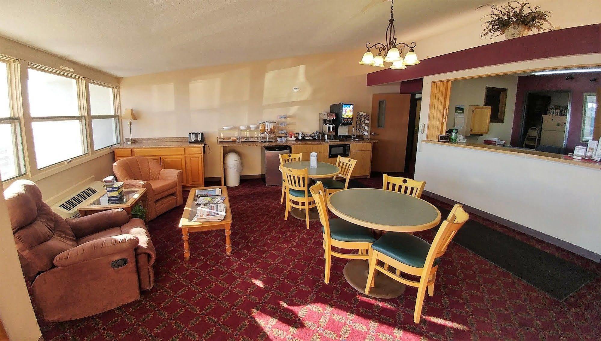 Red Carpet Inn - Windom Esterno foto