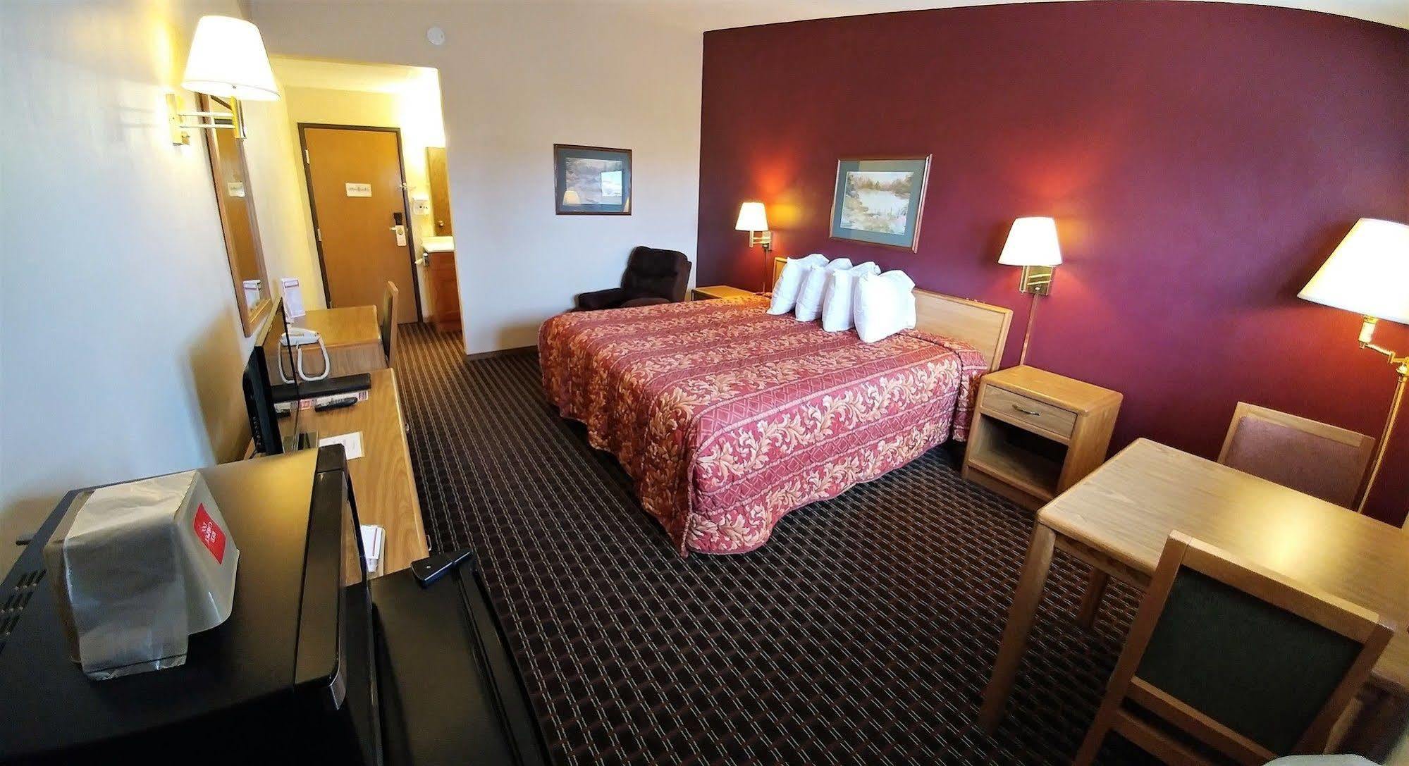 Red Carpet Inn - Windom Esterno foto
